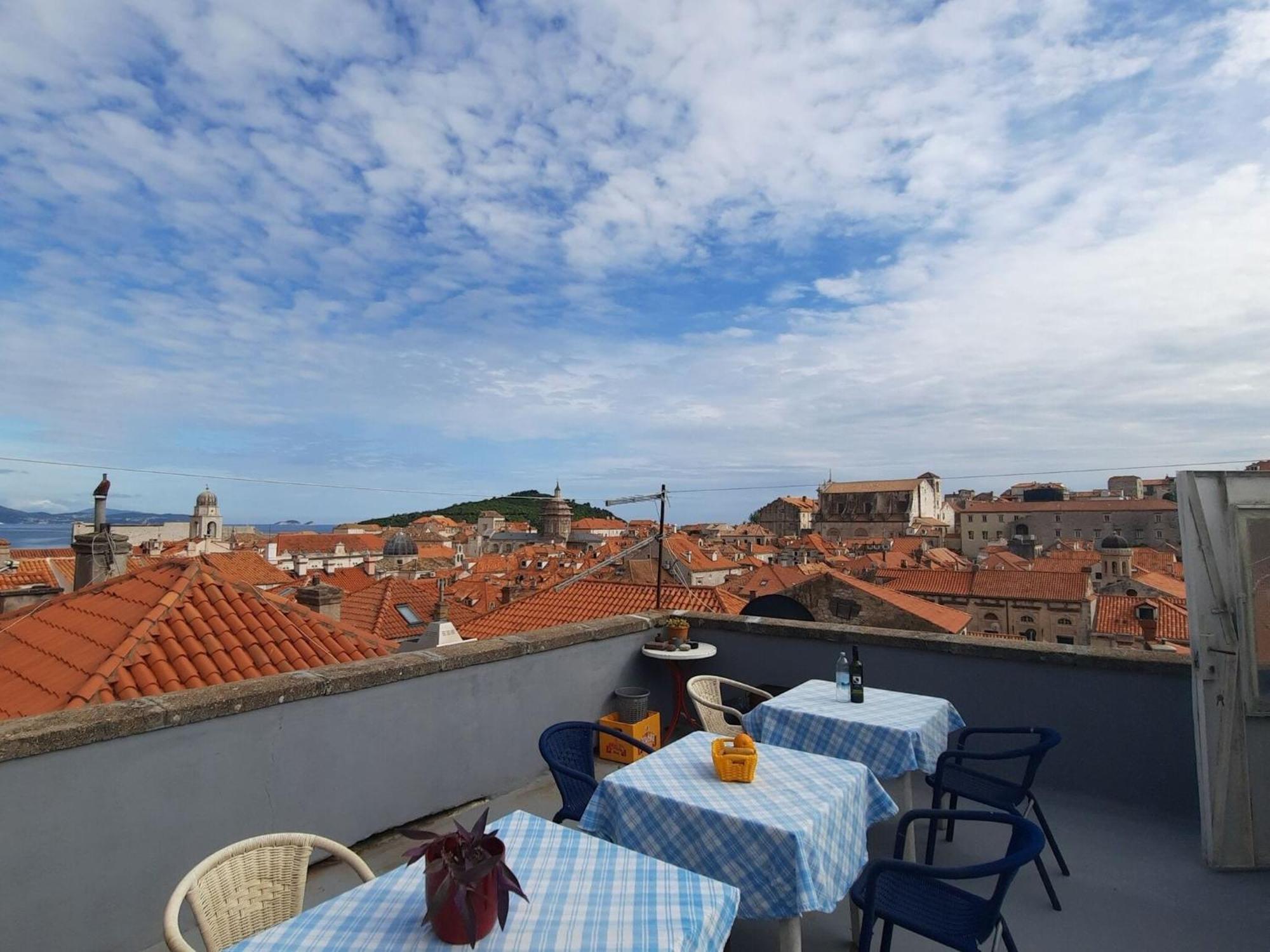 Rooms Kisic - Two-Bedroom Apartment Dubrovnik Bagian luar foto